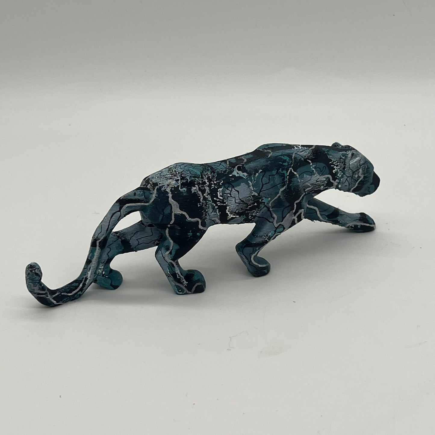 Panther- skulptur